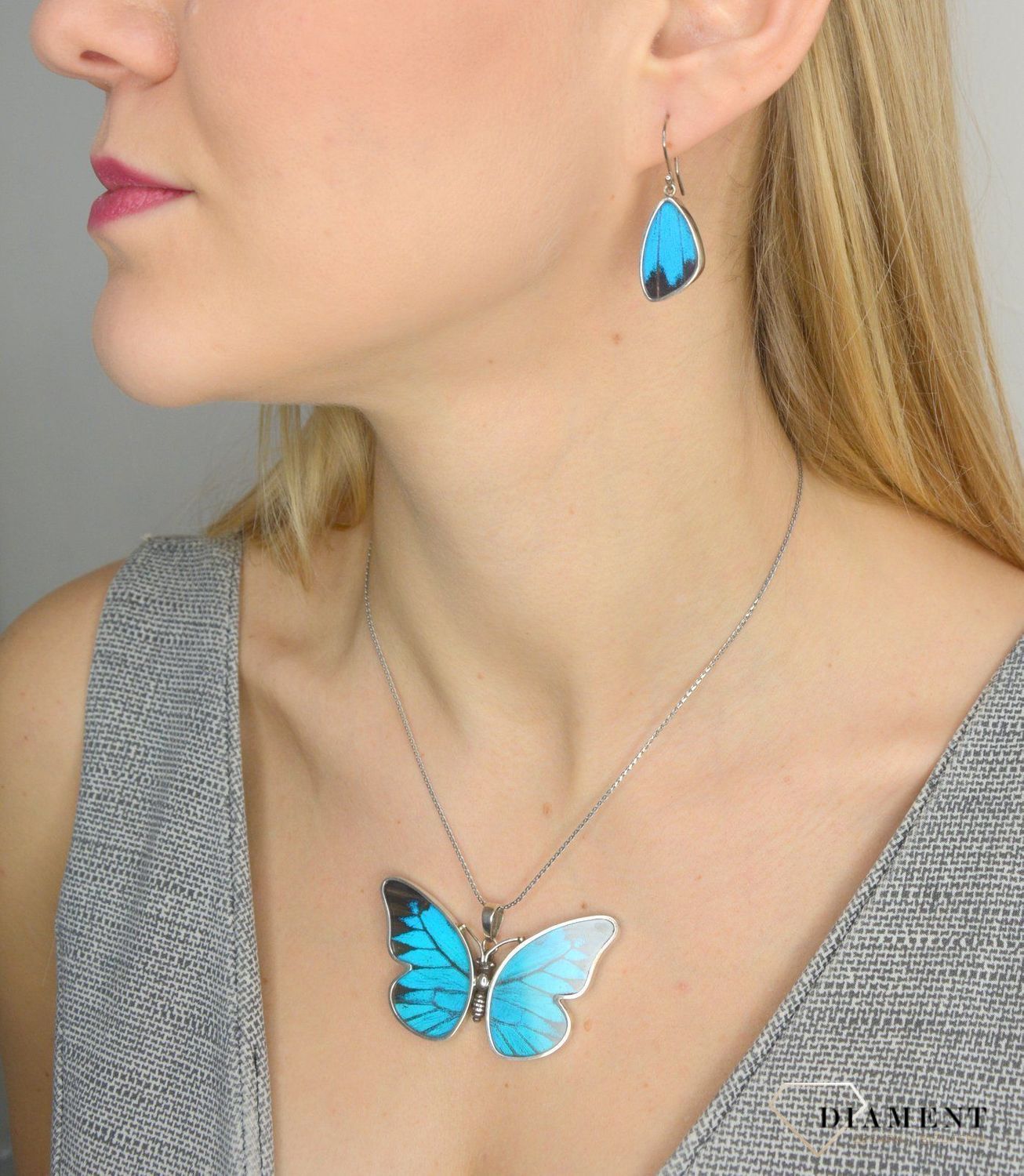 Zawieszka srebrna w kształcie motyla W 2443.jpg